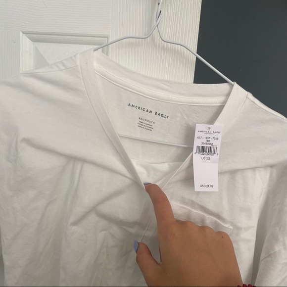 American Eagle oversized crop top with pocket - Picture 2 of 4